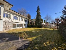 Humbert Immobilien I Langnau, Villa Fansrütistrasse 22