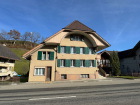 Humbert Immobilien I Bärau, Bäraustr. 27, 3-Fam.Haus