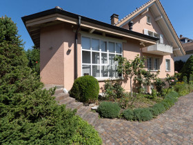 Humbert Immobilien I Münsingen, Bärenstutz 8, Villa