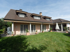 Humbert Immobilien I Münsingen, Bärenstutz 8, Villa