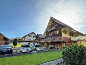Humbert Immobilien I Bärau, Bäraustr. 27, 3-Fam.Haus