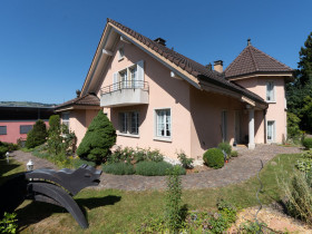 Humbert Immobilien I Münsingen, Bärenstutz 8, Villa