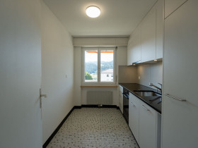 Humbert Immobilien I Langnau, Napfstrasse 48, 2.5 Zi-Whg
