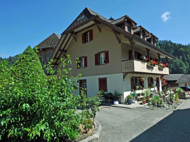 Trub, Dorfstrasse 34, 3-Fam.Haus
