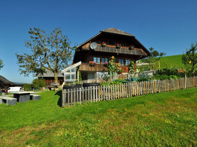 Humbert Immobilien I Stöckli mit wunderschöner Fernsicht