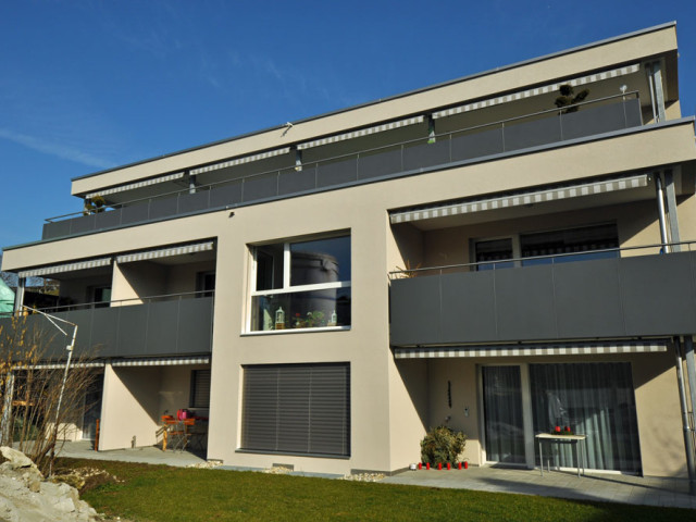 Humbert Immobilien | 7 Familienhaus, Langnau