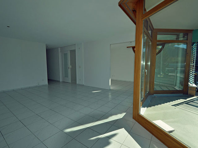Humbert Immobilien | 4,5-Zimmer-Eigentumswohnung im 1. Stock, Zollbrück